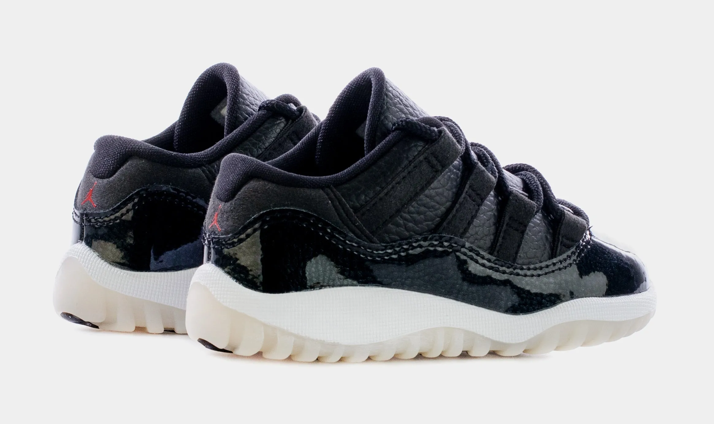 Air Jordan 11 Low 72-10 Infant Toddler Lifestyle Shoes (Black)