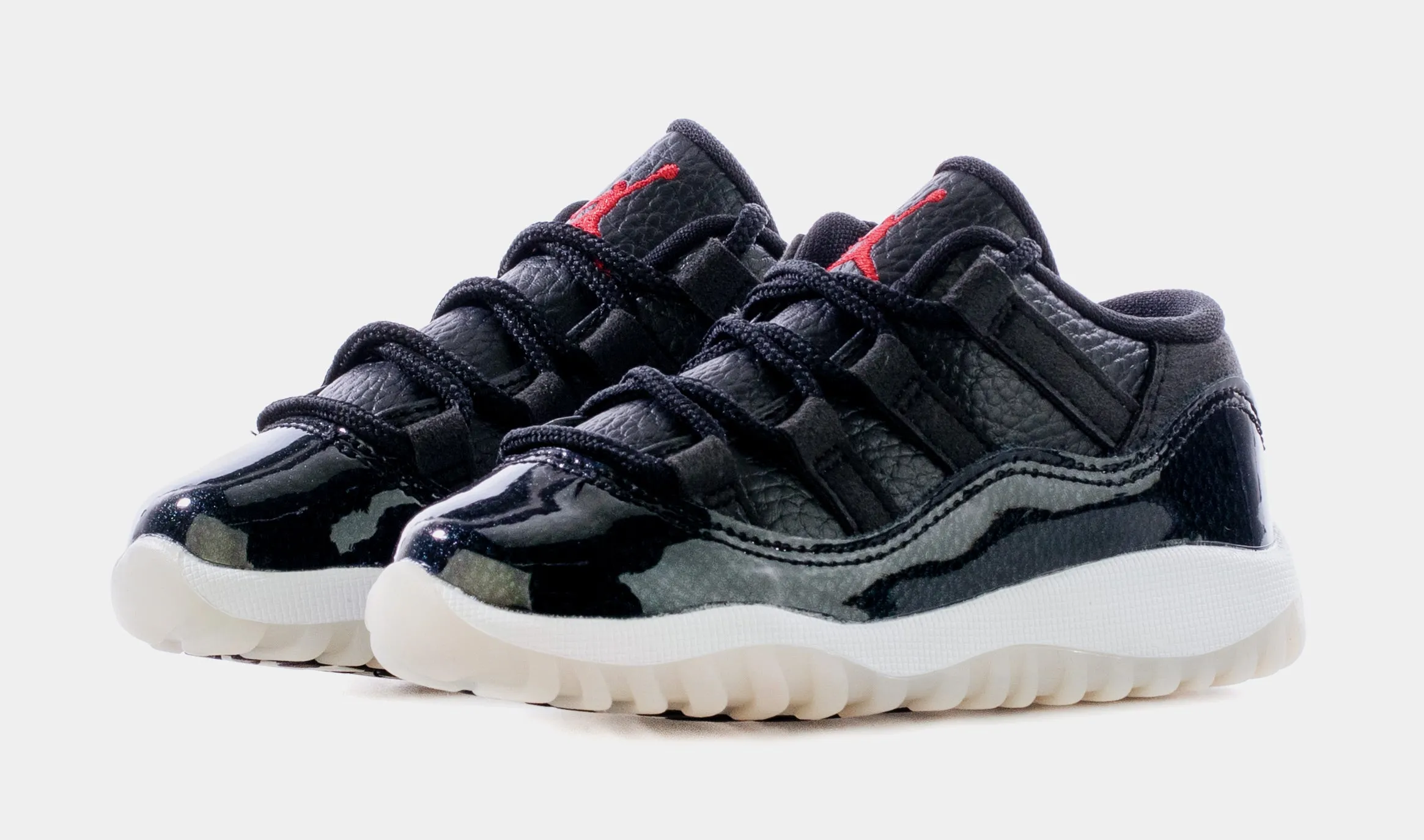 Air Jordan 11 Low 72-10 Infant Toddler Lifestyle Shoes (Black)