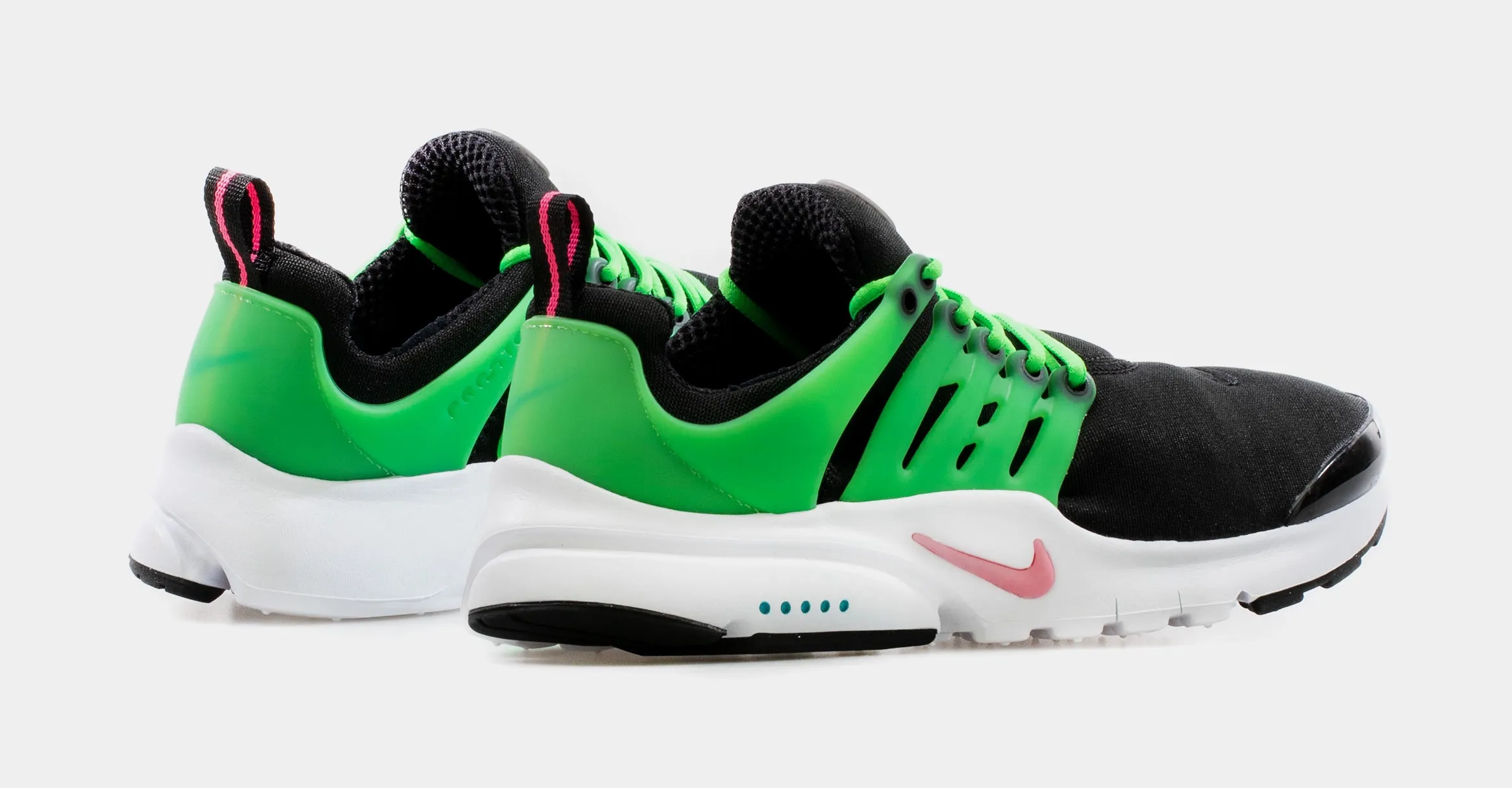 Air Presto Grade School Running Shoe (Black/Green)