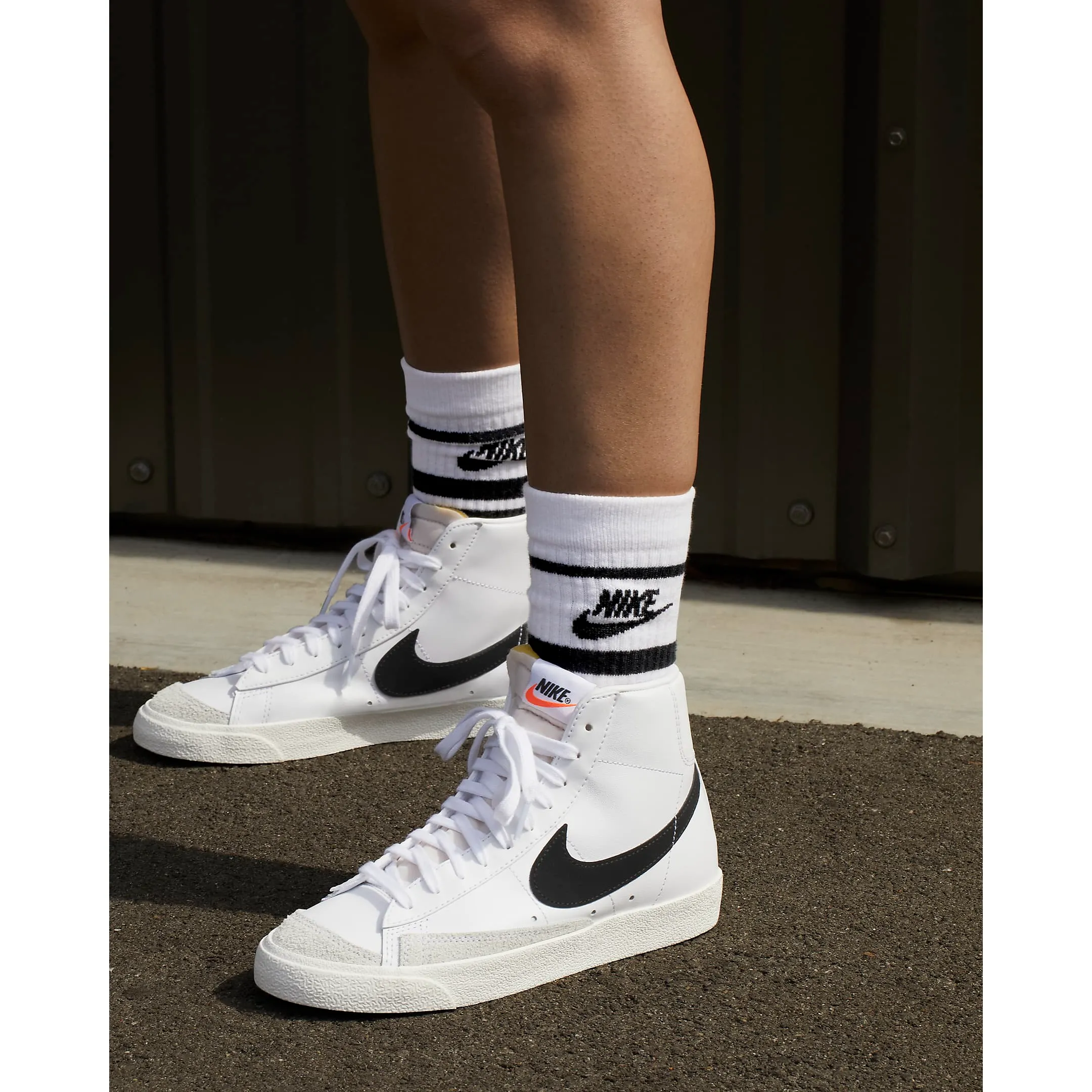 Nike Women's Blazer Mid '77 Shoes - White / Sail / Peach / Black